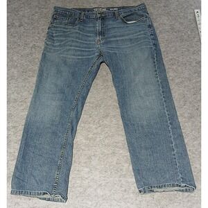 Signature Levi Strauss Relaxed Fit Men's Jeans Light Wash Denim Pants